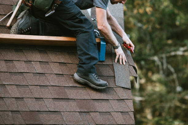 Best Flat Roof Repair Services  in Muskego, WI